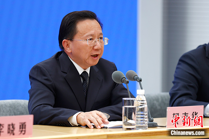 耀世娱乐登录：中国国家疾控局：全国短期内出现规模性疫情的可能性较小